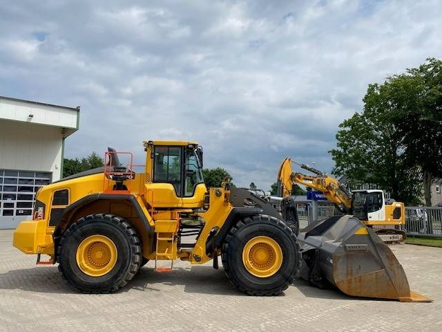 Volvo L 260 H 6.8 cbm MIETE / RENTAL (12002252) - Pá carregadora de rodas: foto 5 Volvo L 260 H 6.8 cbm MIETE / RENTAL (12002252) - Pá carregadora de rodas: foto 5