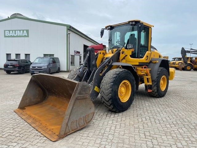 Volvo L 70 H MIETE / RENTAL (12005472) - Pá carregadora de rodas: foto 1 Volvo L 70 H MIETE / RENTAL (12005472) - Pá carregadora de rodas: foto 1