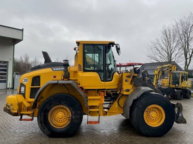 Volvo L 90 H MIETE / RENTAL - Pá carregadora de rodas: foto 5 Volvo L 90 H MIETE / RENTAL - Pá carregadora de rodas: foto 5
