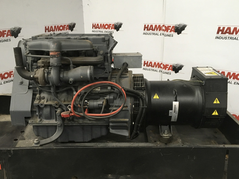 Deutz BF4L2011 GENERATOR 40KVA NEW - Gerador elétrico: foto 2 Deutz BF4L2011 GENERATOR 40KVA NEW - Gerador elétrico: foto 2