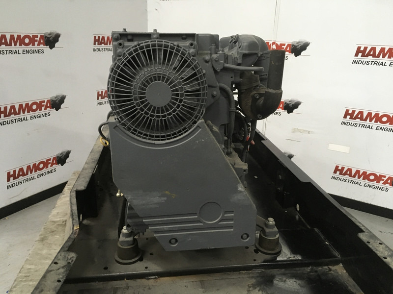 Deutz BF4L2011 GENERATOR 40KVA NEW - Gerador elétrico: foto 4 Deutz BF4L2011 GENERATOR 40KVA NEW - Gerador elétrico: foto 4