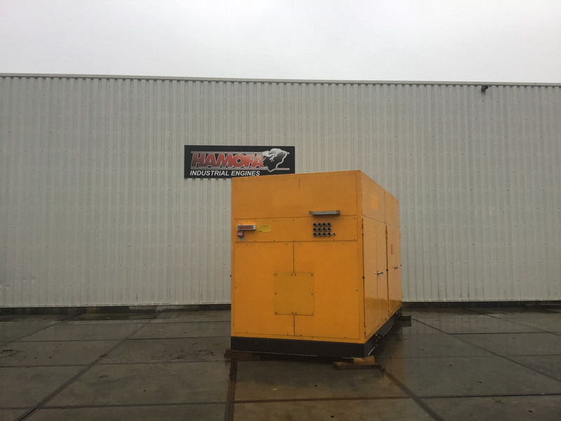 Kawasaki M1A-01 TURBINE 1250 KVA USED - Gerador elétrico: foto 3 Kawasaki M1A-01 TURBINE 1250 KVA USED - Gerador elétrico: foto 3
