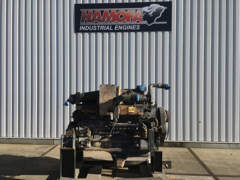 Komatsu SAA6D170E-3 USED - Máquina de construção: foto 1 Komatsu SAA6D170E-3 USED - Máquina de construção: foto 1