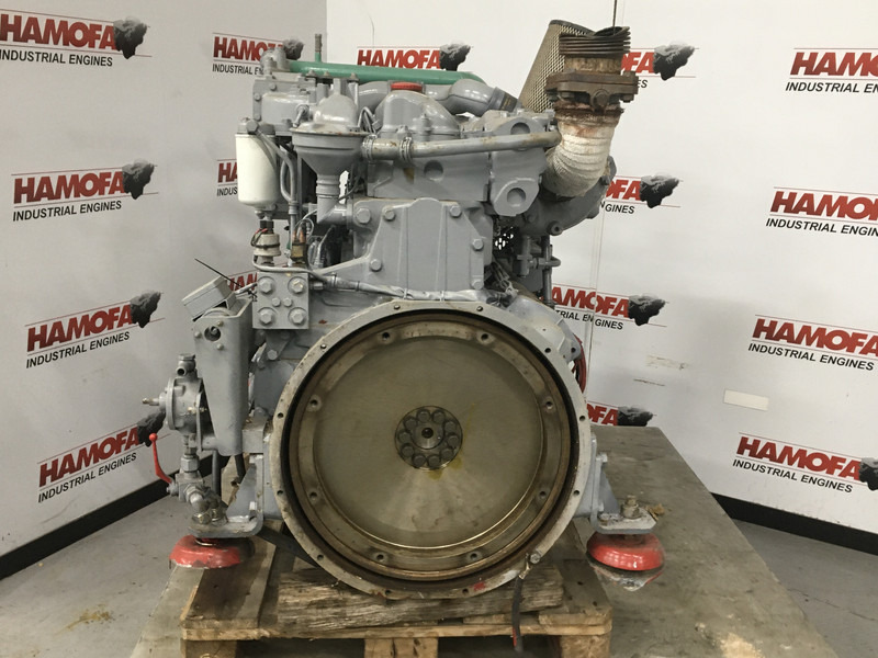 MAN D2866 LXE40 USED - Máquina de construção: foto 3 MAN D2866 LXE40 USED - Máquina de construção: foto 3