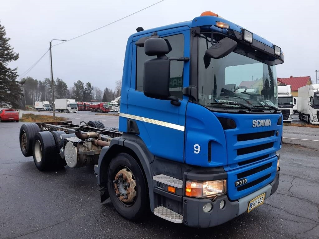 Scania P 310 - Camião chassi: foto 2 Scania P 310 - Camião chassi: foto 2