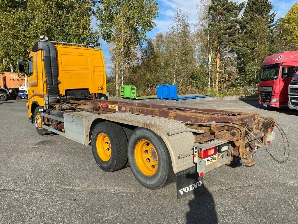 Volvo FH 13 420 - Camião multibenne: foto 3 Volvo FH 13 420 - Camião multibenne: foto 3