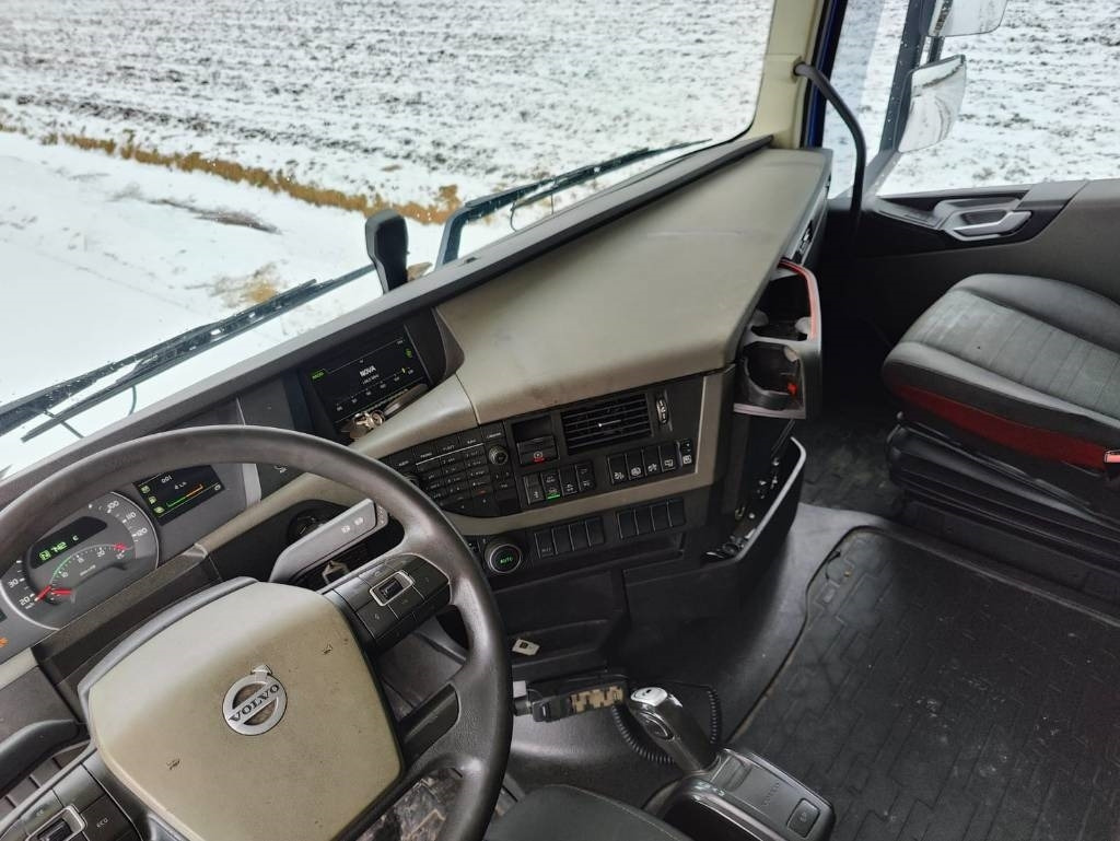 Camião chassi Volvo FH 13: foto 10