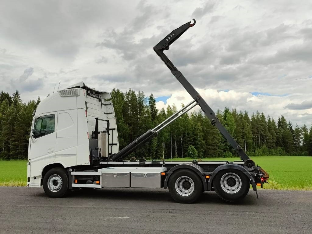 Volvo FH 540 - Camião polibenne: foto 5 Volvo FH 540 - Camião polibenne: foto 5
