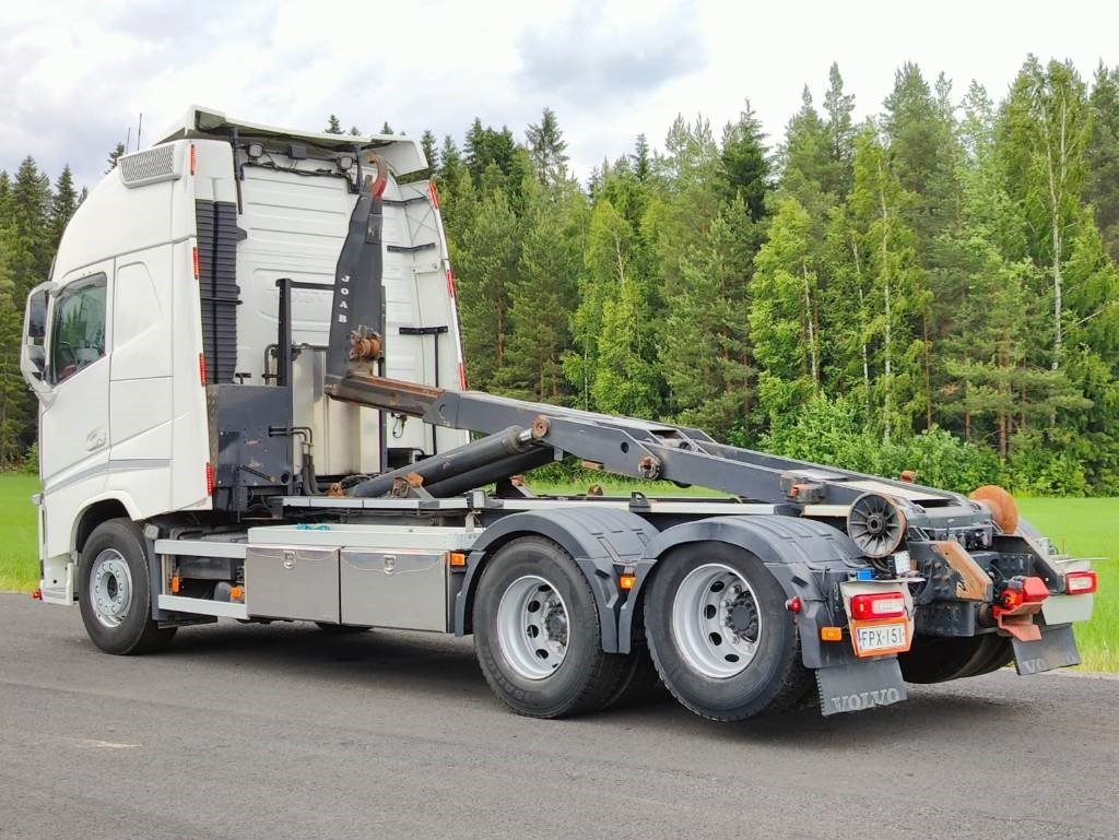 Volvo FH 540 - Camião polibenne: foto 4 Volvo FH 540 - Camião polibenne: foto 4