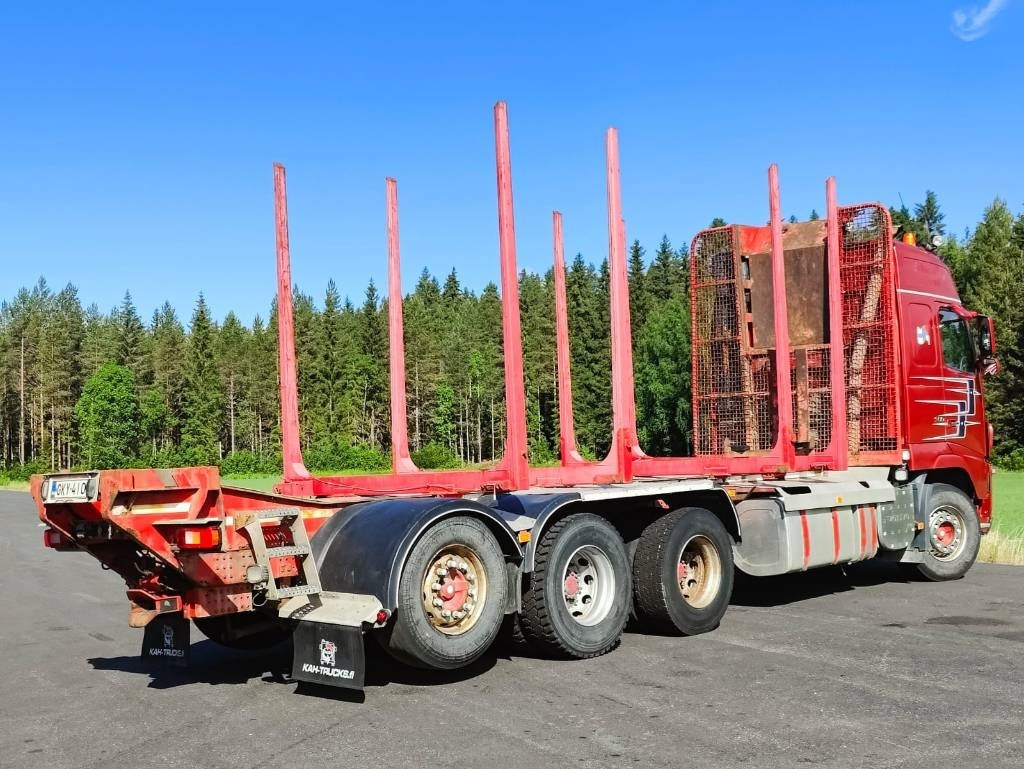 Volvo FH16 - Camião de transporte de madeira: foto 3 Volvo FH16 - Camião de transporte de madeira: foto 3
