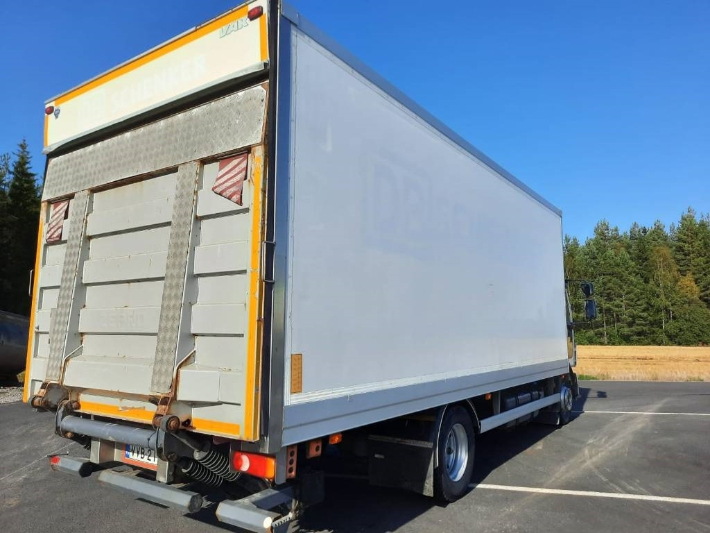 Volvo FL 240  - Camião furgão: foto 4 Volvo FL 240  - Camião furgão: foto 4