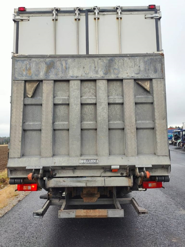 Volvo FM 13  - Camião furgão: foto 5 Volvo FM 13  - Camião furgão: foto 5