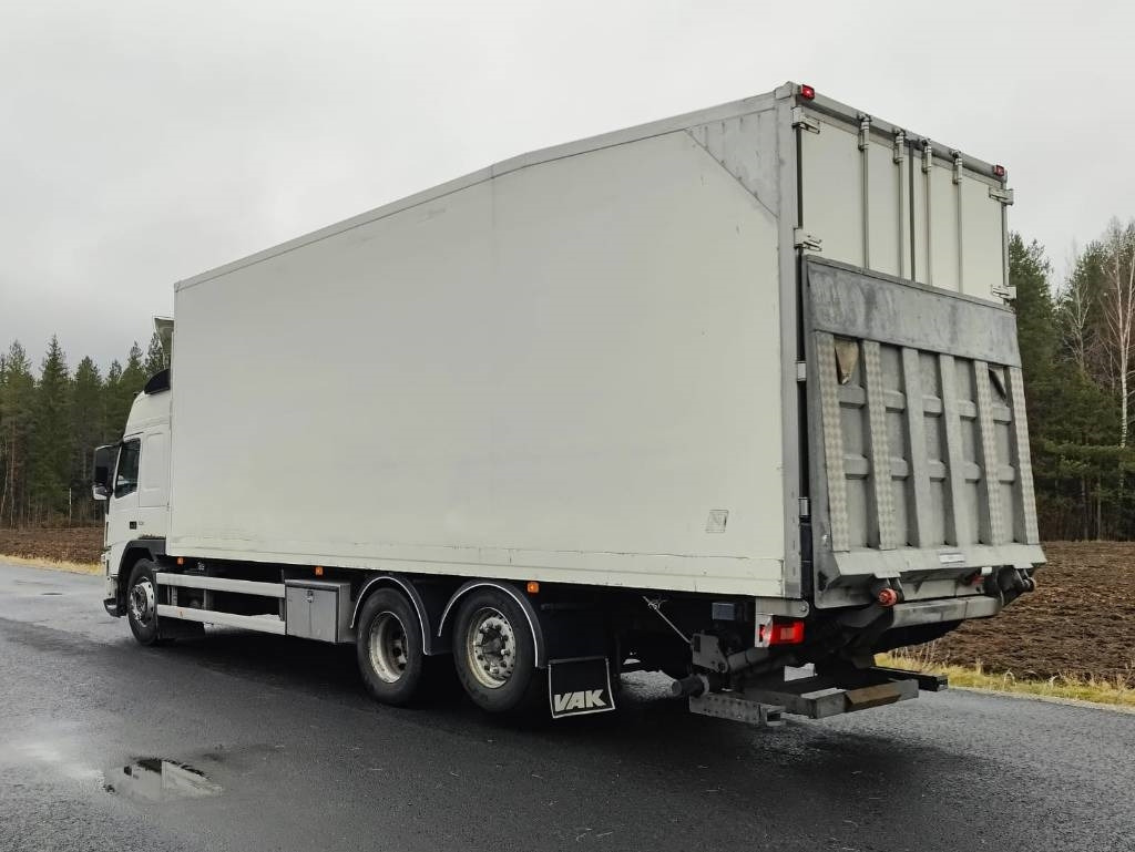 Volvo FM 13  - Camião furgão: foto 4 Volvo FM 13  - Camião furgão: foto 4