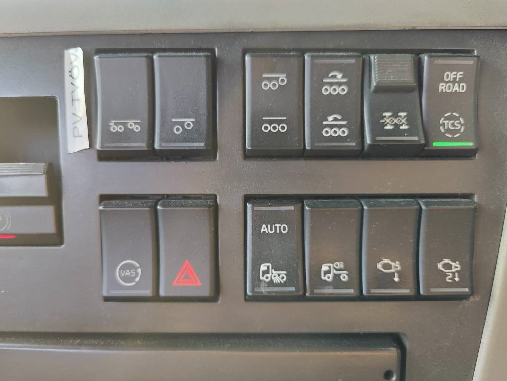 Camião transportador de contêineres/ Caixa móvel Volvo FM 500: foto 21