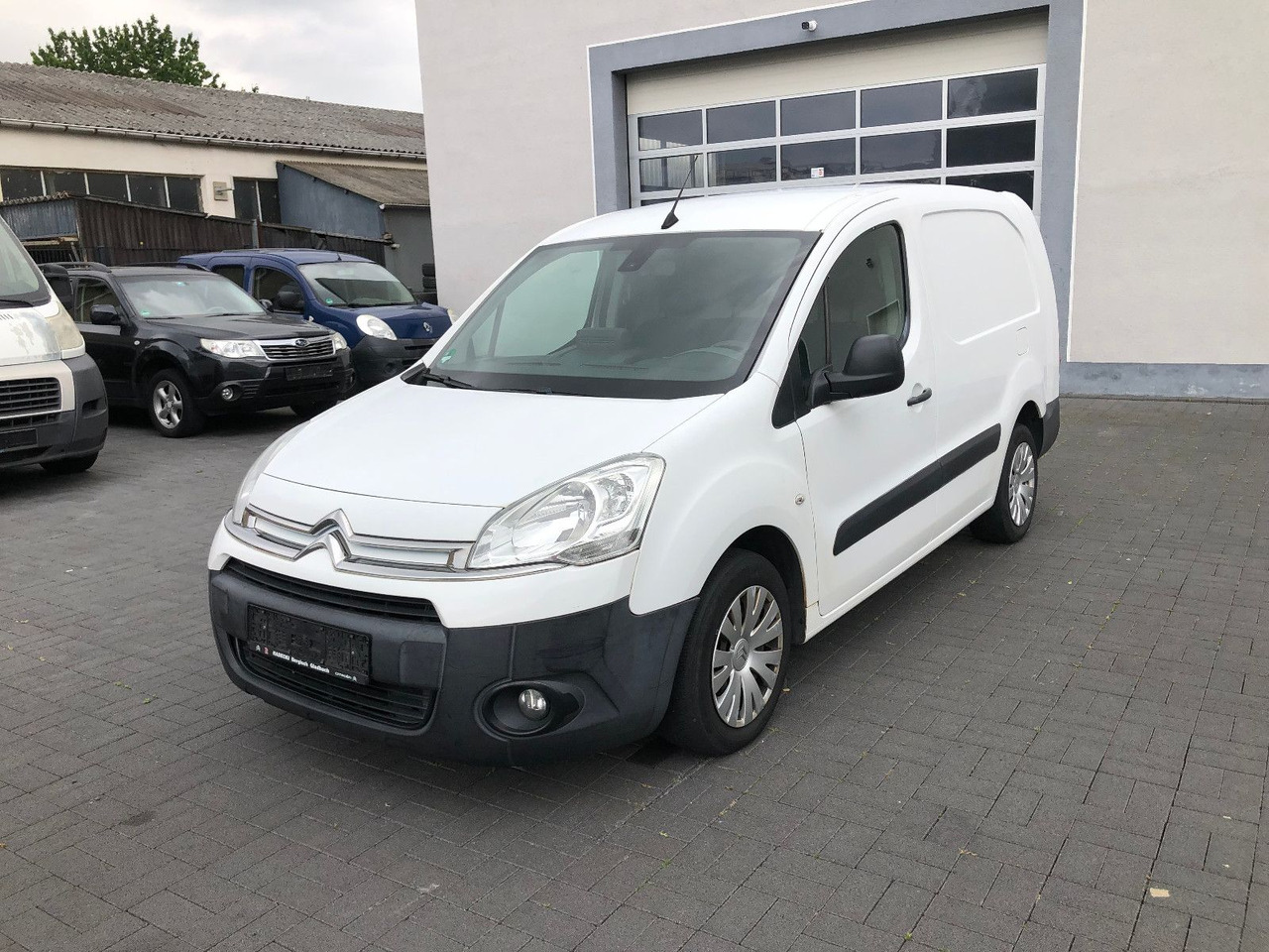 Citroën Berlingo 1.6 HDi Kasten Niveau B L2, Autom. - Furgão compacto: foto 3 Citroën Berlingo 1.6 HDi Kasten Niveau B L2, Autom. - Furgão compacto: foto 3