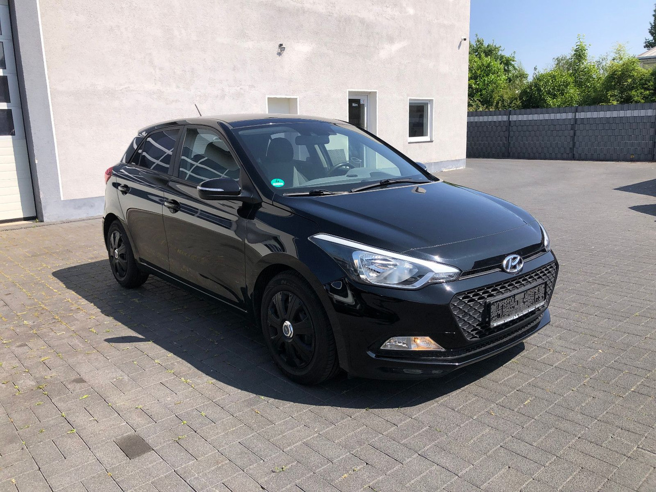 Hyundai i20 1.4 CRDi Trend, Euro 6 - Sedan: foto 1 Hyundai i20 1.4 CRDi Trend, Euro 6 - Sedan: foto 1
