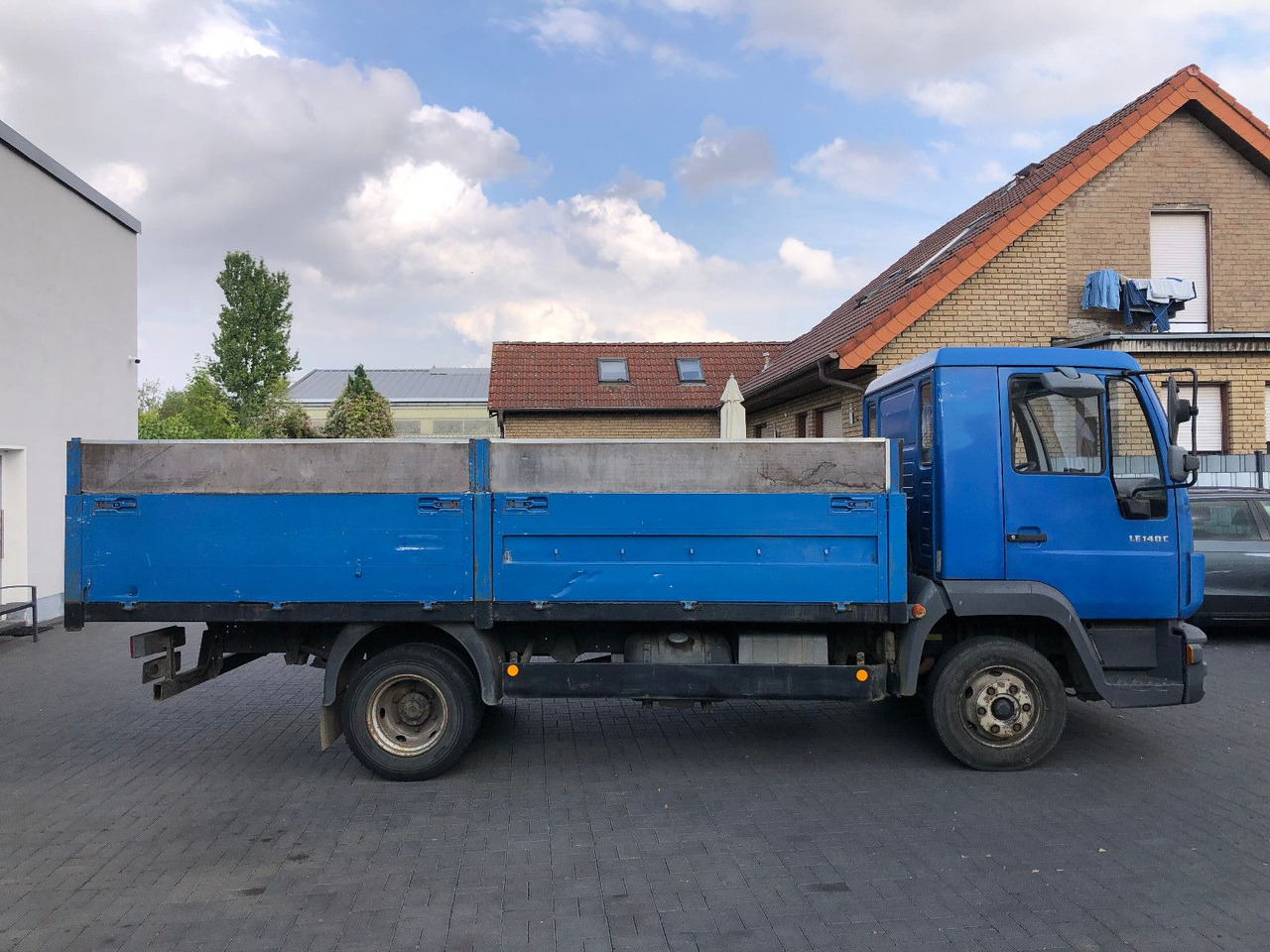 MAN LE 140 C Klima, Tempomat, TÜV 11-2025 - Carrinha de caixa aberta: foto 5 MAN LE 140 C Klima, Tempomat, TÜV 11-2025 - Carrinha de caixa aberta: foto 5