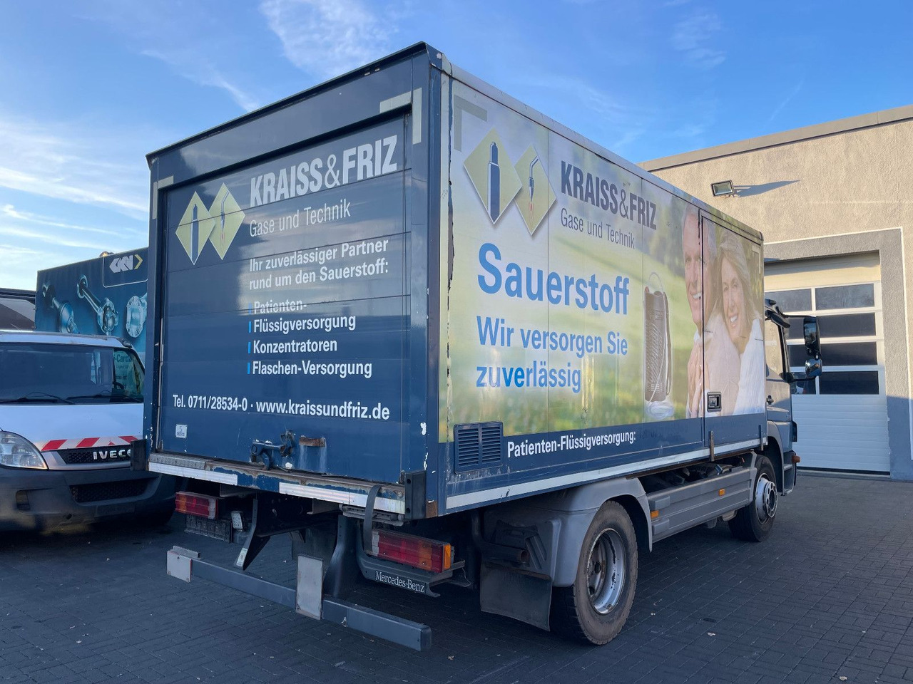 Mercedes-Benz Atego 2 6-Zyl. 4x2 1224 Klima, Radstand: 3.56m. - Camião furgão: foto 4 Mercedes-Benz Atego 2 6-Zyl. 4x2 1224 Klima, Radstand: 3.56m. - Camião furgão: foto 4