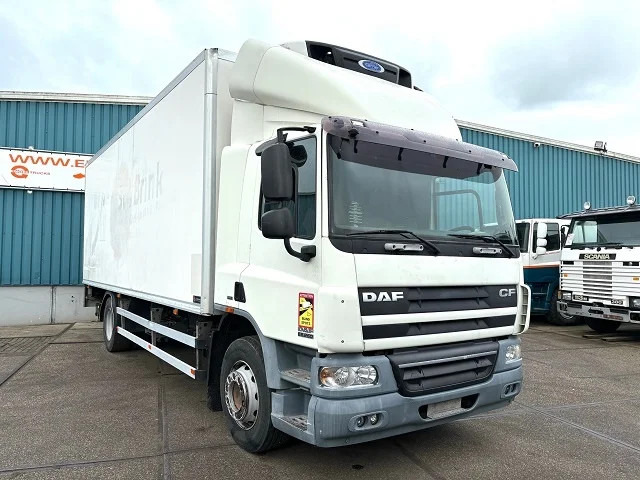 DAF CF 65.250 COOLING TRUCK WITH CARRIER D/E COOLER (EURO 5 / AS-TRONIC / 2.500 KG. LOADING PLATFORM) - Camião isotérmico: foto 5 DAF CF 65.250 COOLING TRUCK WITH CARRIER D/E COOLER (EURO 5 / AS-TRONIC / 2.500 KG. LOADING PLATFORM) - Camião isotérmico: foto 5