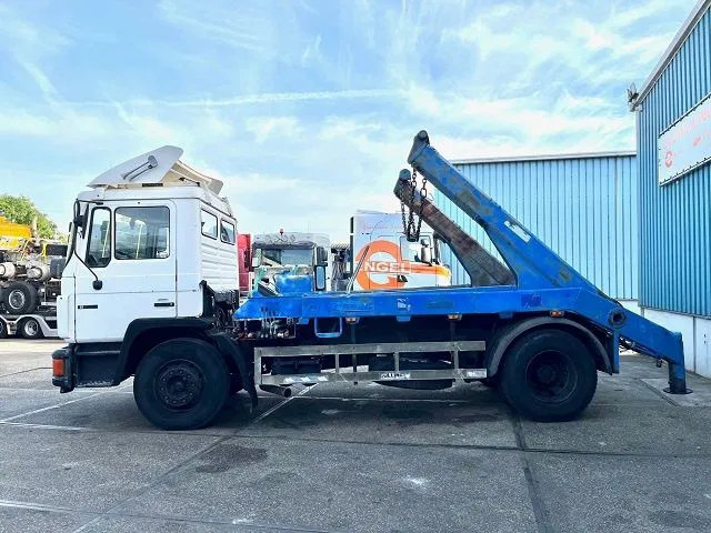 MAN F 18.232 (6 CILINDER) M90 WITH TELESCOPIC CONTAINER SYSTEM (8 GEARS MANUAL GEARBOX / EURO 1 (MECHANICAL PUMP AND INJECTORS)) - Camião multibenne: foto 5 MAN F 18.232 (6 CILINDER) M90 WITH TELESCOPIC CONTAINER SYSTEM (8 GEARS MANUAL GEARBOX / EURO 1 (MECHANICAL PUMP AND INJECTORS)) - Camião multibenne: foto 5