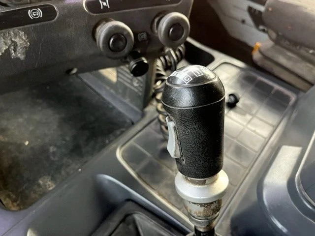 Camião basculante Scania R143-450 V8 STREAMLINE 6x2 FULL STEEL KIPPER (MANUAL GEARBOX / FULL STEEL SUSPENSION / 10 TIRES / ROBSON DRIVE / MECHANICAL PUMP: foto 10