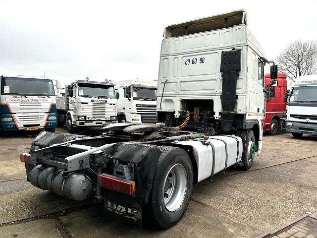 DAF 95.430 XF SPACECAB (EURO 2 / ZF16 MANUAL GEARBOX / ZF-INTARDER / AIRCONDITIONING) - Tractor: foto 4 DAF 95.430 XF SPACECAB (EURO 2 / ZF16 MANUAL GEARBOX / ZF-INTARDER / AIRCONDITIONING) - Tractor: foto 4