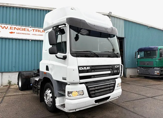 DAF CF 85.460 SPACECAB 4x2 (AS-TRONIC / MX-BRAKE / AIRCONDITIONING / ADR-VLG / FRIDGE / EURO 5 / ETC.) - Tractor: foto 2 DAF CF 85.460 SPACECAB 4x2 (AS-TRONIC / MX-BRAKE / AIRCONDITIONING / ADR-VLG / FRIDGE / EURO 5 / ETC.) - Tractor: foto 2