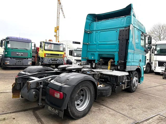 DAF XF 105.460 ATE SPACECAB (EURO 5 / ZF MANUAL GEARBOX / P.T.O. / AIRCONDITIONING / FRIDGE UNDER BED / ETC.) - Tractor: foto 3 DAF XF 105.460 ATE SPACECAB (EURO 5 / ZF MANUAL GEARBOX / P.T.O. / AIRCONDITIONING / FRIDGE UNDER BED / ETC.) - Tractor: foto 3