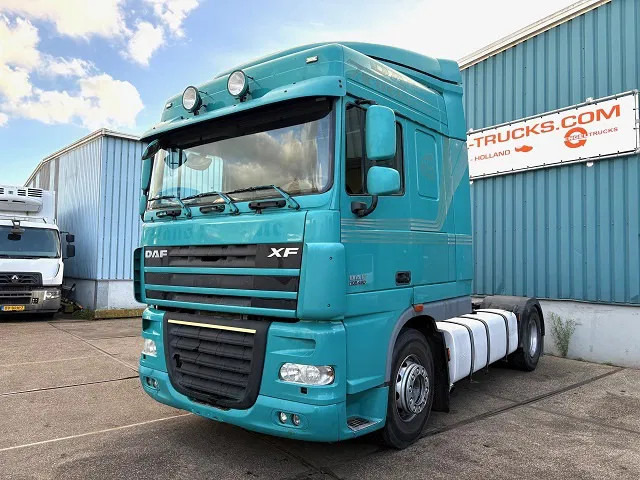 DAF XF 105.460 SPACECAB (EURO 5 / ZF16 MANUAL GEARBOX / P.T.O. / AIRCONDITIONING / FRIDGE UNDER BED / ETC.) - Tractor: foto 1 DAF XF 105.460 SPACECAB (EURO 5 / ZF16 MANUAL GEARBOX / P.T.O. / AIRCONDITIONING / FRIDGE UNDER BED / ETC.) - Tractor: foto 1