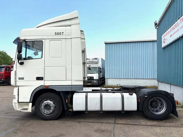 DAF XF 105.460 SPACECAB (ZF16 MANUAL GEARBOX / MX-BRAKE / 870+430 LITER TANK / FRIDGE / AIRCONDITIONING) - Tractor: foto 5 DAF XF 105.460 SPACECAB (ZF16 MANUAL GEARBOX / MX-BRAKE / 870+430 LITER TANK / FRIDGE / AIRCONDITIONING) - Tractor: foto 5