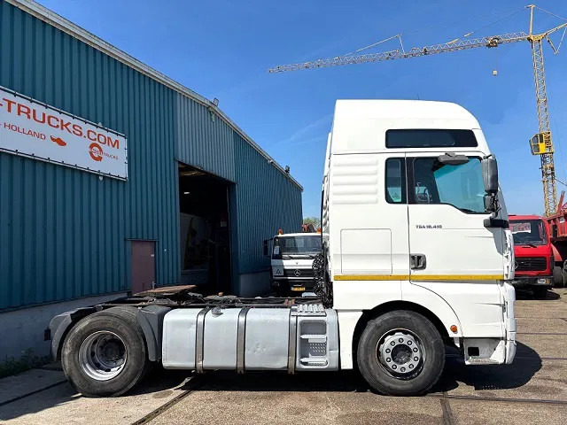 MAN TGA 18.410 FLS XXL (6-CILINDER HEADS / ZF16 MANUAL GEARBOX / ZF-INTARDER / HYDRAULIC KIT / P.T.O. / AIRCONDITIONING) - Tractor: foto 4 MAN TGA 18.410 FLS XXL (6-CILINDER HEADS / ZF16 MANUAL GEARBOX / ZF-INTARDER / HYDRAULIC KIT / P.T.O. / AIRCONDITIONING) - Tractor: foto 4