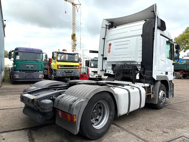 Mercedes-Benz Actros 1844 LS (MP2) (TELLIGENT AUTOMATIC / AIRCONDITIONING / 2x DIESELTANK / EURO 5) - Tractor: foto 3 Mercedes-Benz Actros 1844 LS (MP2) (TELLIGENT AUTOMATIC / AIRCONDITIONING / 2x DIESELTANK / EURO 5) - Tractor: foto 3