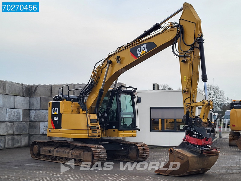 Caterpillar 325 F L ROTOTILT - 2 BUCKETS - Escavadora de rastos: foto 5 Caterpillar 325 F L ROTOTILT - 2 BUCKETS - Escavadora de rastos: foto 5