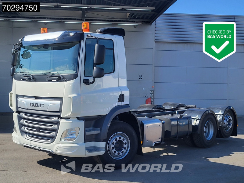 DAF CF 300 6X2 Lift/Steering Axle ACC Euro 6 - Camião chassi: foto 1 DAF CF 300 6X2 Lift/Steering Axle ACC Euro 6 - Camião chassi: foto 1
