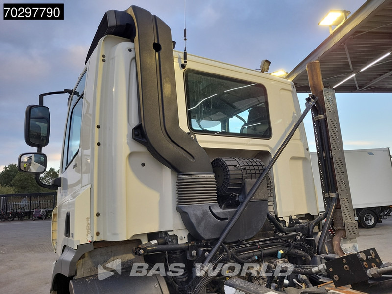 DAF CF 440 6X2 HYVA 22-60-S Hooklift Lift Axle Automatic ACC Euro 6 - Camião polibenne: foto 5 DAF CF 440 6X2 HYVA 22-60-S Hooklift Lift Axle Automatic ACC Euro 6 - Camião polibenne: foto 5