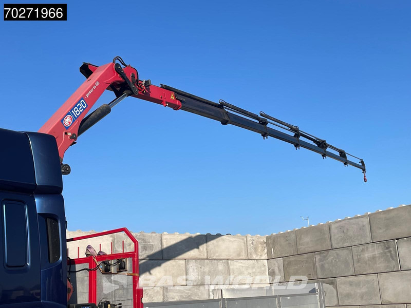 DAF CF 530 4X2 HMF 1820-RC Kran Crane Retarder Space cab Euro 6 - Camião de caixa aberta/ Plataforma, Camião grua: foto 3 DAF CF 530 4X2 HMF 1820-RC Kran Crane Retarder Space cab Euro 6 - Camião de caixa aberta/ Plataforma, Camião grua: foto 3