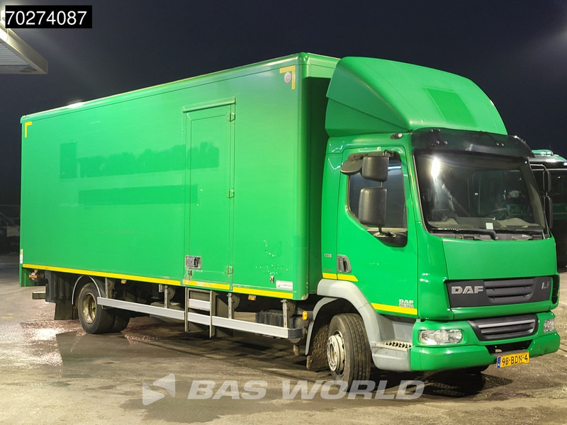 DAF LF45.160 4X2 NL-Truck APK Automatic Ladebordwand EEV - Camião furgão: foto 3 DAF LF45.160 4X2 NL-Truck APK Automatic Ladebordwand EEV - Camião furgão: foto 3