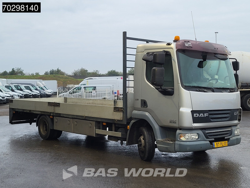 DAF LF45.160 FA LF45G08 4X2 NL-Truck 610cm open platform Manual Euro 5 - Camião de caixa aberta/ Plataforma: foto 3 DAF LF45.160 FA LF45G08 4X2 NL-Truck 610cm open platform Manual Euro 5 - Camião de caixa aberta/ Plataforma: foto 3