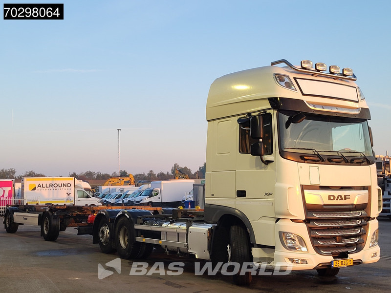 DAF XF 450 XF 6X2 NL-Truck Combi Retarder 2xTanks Lift-axle Standairco ACC Euro 6 - Camião transportador de contêineres/ Caixa móvel: foto 3 DAF XF 450 XF 6X2 NL-Truck Combi Retarder 2xTanks Lift-axle Standairco ACC Euro 6 - Camião transportador de contêineres/ Caixa móvel: foto 3