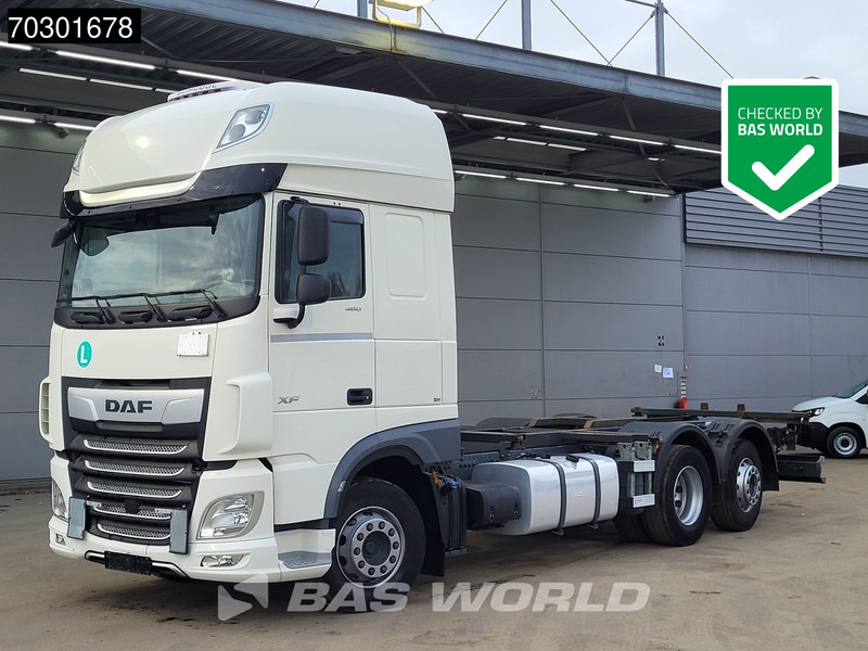 DAF XF 480 6X2 FAN Retarder Lift+Steering Axle Full Air Euro 6 - Camião transportador de contêineres/ Caixa móvel: foto 1 DAF XF 480 6X2 FAN Retarder Lift+Steering Axle Full Air Euro 6 - Camião transportador de contêineres/ Caixa móvel: foto 1
