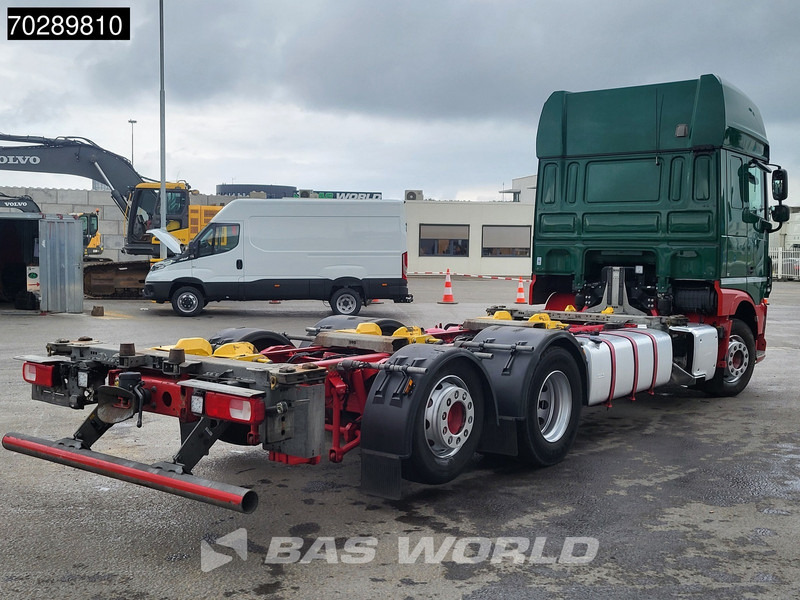 DAF XF 480 6X2 Retarder BDF Lift-Axle Automatic Navi ACC Euro 6 - Camião transportador de contêineres/ Caixa móvel: foto 5 DAF XF 480 6X2 Retarder BDF Lift-Axle Automatic Navi ACC Euro 6 - Camião transportador de contêineres/ Caixa móvel: foto 5