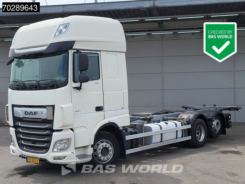 DAF XF 480 XF 6X2 NL-Truck BDF Retarder Liftaxle 2xTanks Automatic ACC Euro 6 - Camião transportador de contêineres/ Caixa móvel: foto 1 DAF XF 480 XF 6X2 NL-Truck BDF Retarder Liftaxle 2xTanks Automatic ACC Euro 6 - Camião transportador de contêineres/ Caixa móvel: foto 1