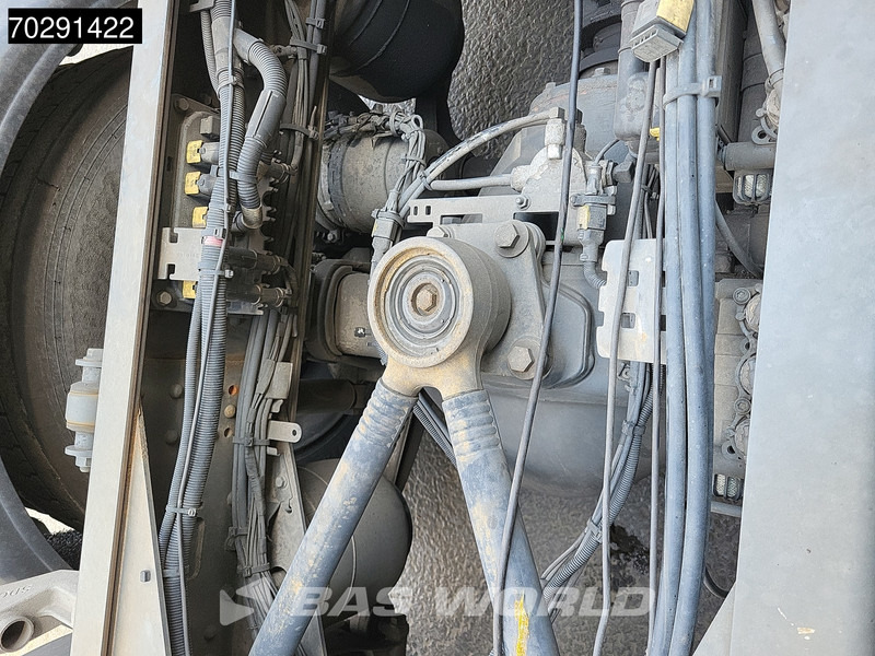 DAF XF 480 XF 6X2 SSC Retarder 2xTanks Liftache ACC Euro 6 - Camião transportador de contêineres/ Caixa móvel: foto 5 DAF XF 480 XF 6X2 SSC Retarder 2xTanks Liftache ACC Euro 6 - Camião transportador de contêineres/ Caixa móvel: foto 5