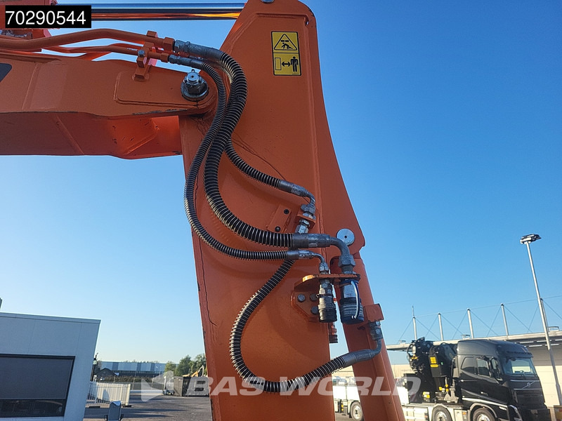 Mini escavadeira Doosan DX63-3: foto 12