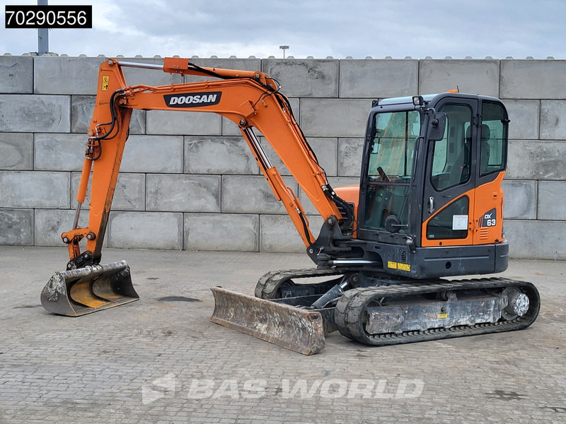 Doosan DX63-3 - Mini escavadeira: foto 2 Doosan DX63-3 - Mini escavadeira: foto 2