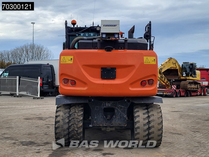 Hitachi ZX140W -6 - Escavadeira de rodas: foto 3 Hitachi ZX140W -6 - Escavadeira de rodas: foto 3