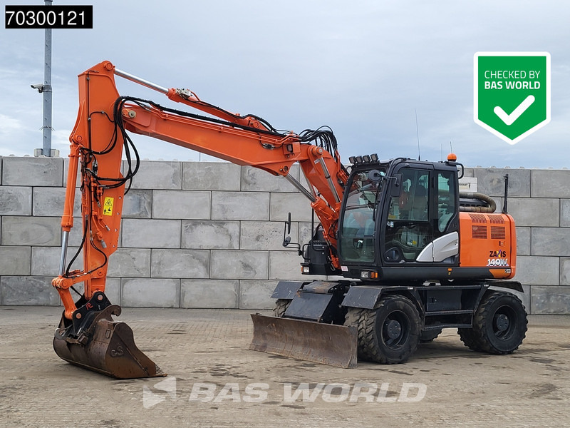 Hitachi ZX140W -6 - Escavadeira de rodas: foto 1 Hitachi ZX140W -6 - Escavadeira de rodas: foto 1