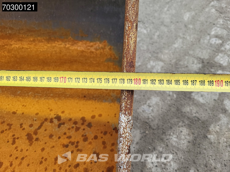 Escavadeira de rodas Hitachi ZX140W -6: foto 14 Escavadeira de rodas Hitachi ZX140W -6: foto 14