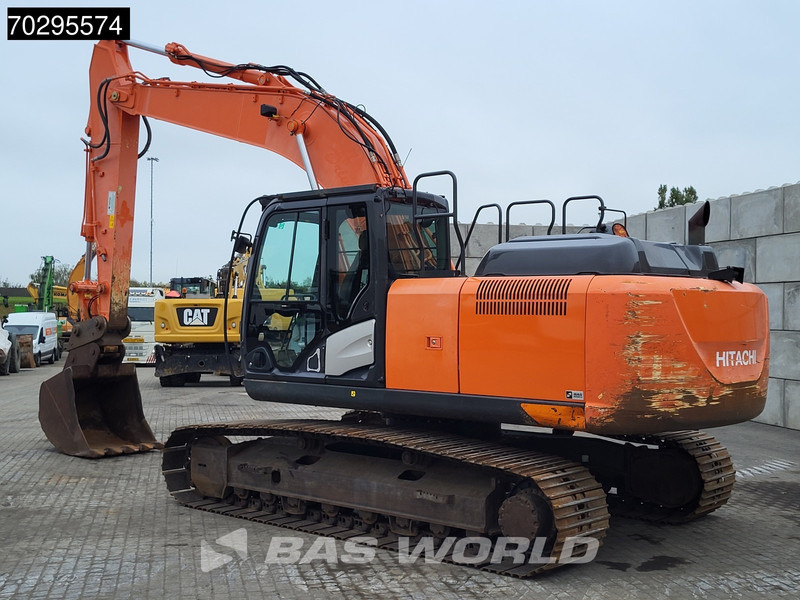 Hitachi ZX210 LC -6 - Escavadora de rastos: foto 2 Hitachi ZX210 LC -6 - Escavadora de rastos: foto 2