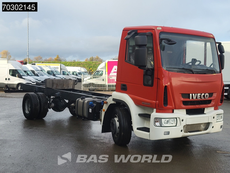Iveco Eurocargo 160E320 4X2 NEW! 16T chassis 2016 production Euro 6 - Camião chassi: foto 3 Iveco Eurocargo 160E320 4X2 NEW! 16T chassis 2016 production Euro 6 - Camião chassi: foto 3